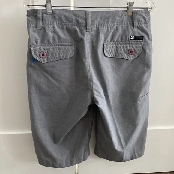 DC Shorts - Picture 2 of 5